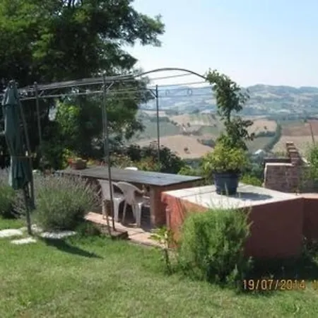 Ferienhaus In Mit Grill Und Garten * Arcevia